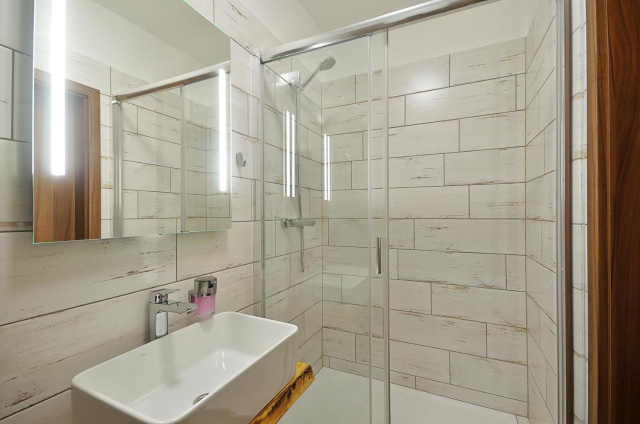 Penzion Kuzelna Otel Trutnov Dış mekan fotoğraf